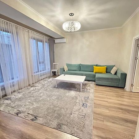 Ecohouse Apartment Bișkek Exterior foto