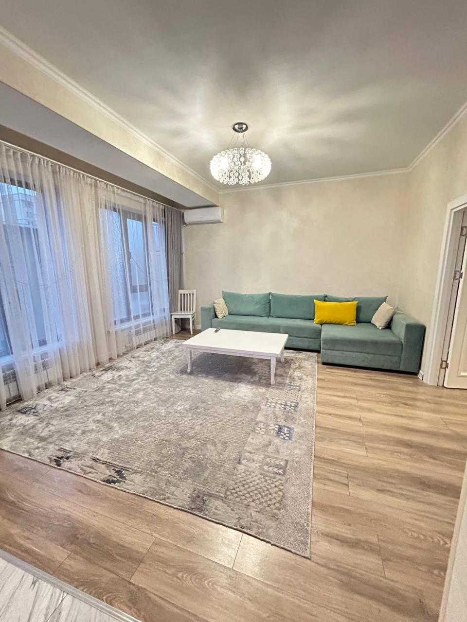 Ecohouse Apartment Bișkek Exterior foto